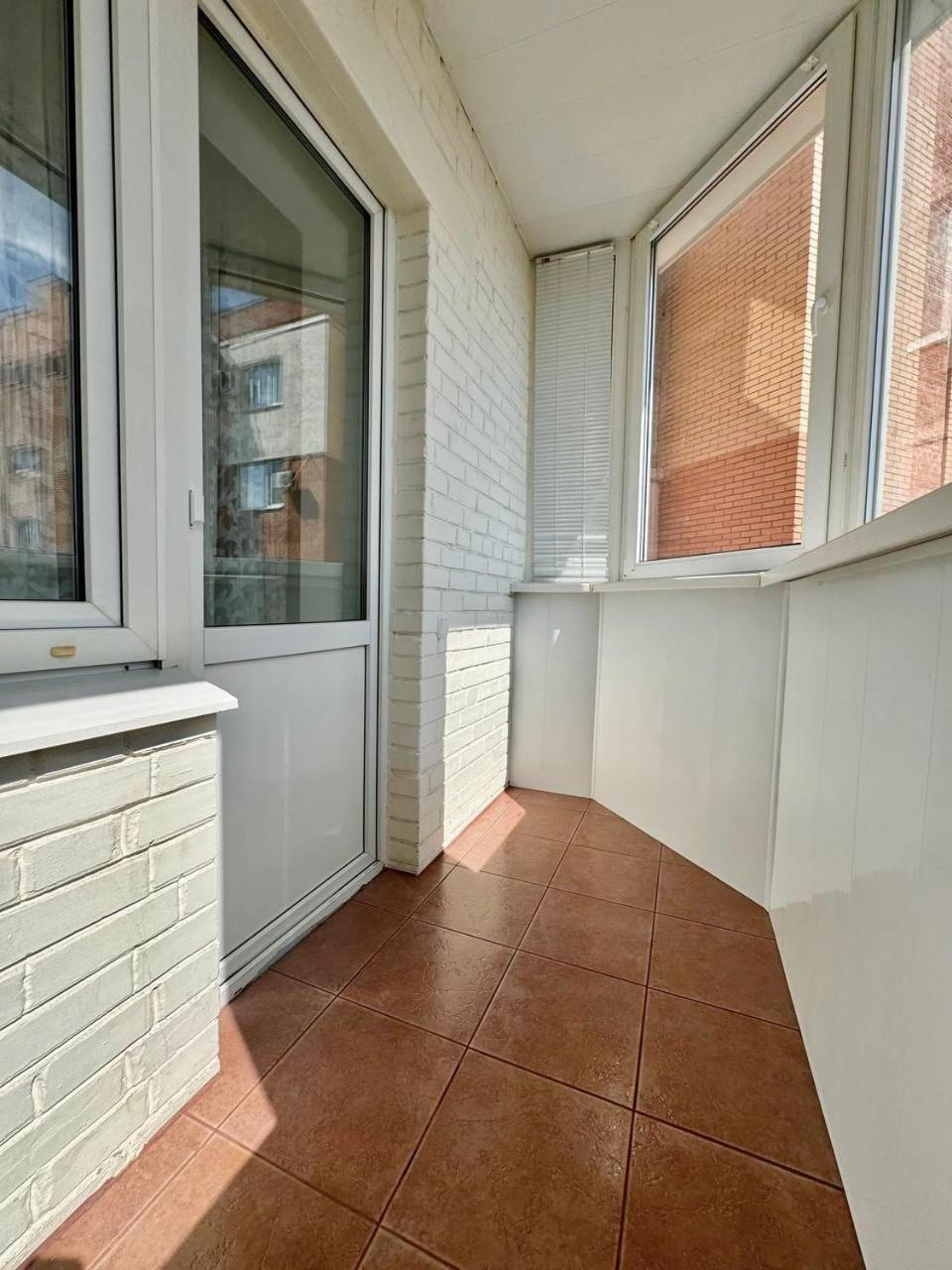 Apartpoltava Стильні Білосніжні Апартаменти, 2-Окремі Кімнати , Документи Для Відрядження , Банківський Чек Eksteriør bilde