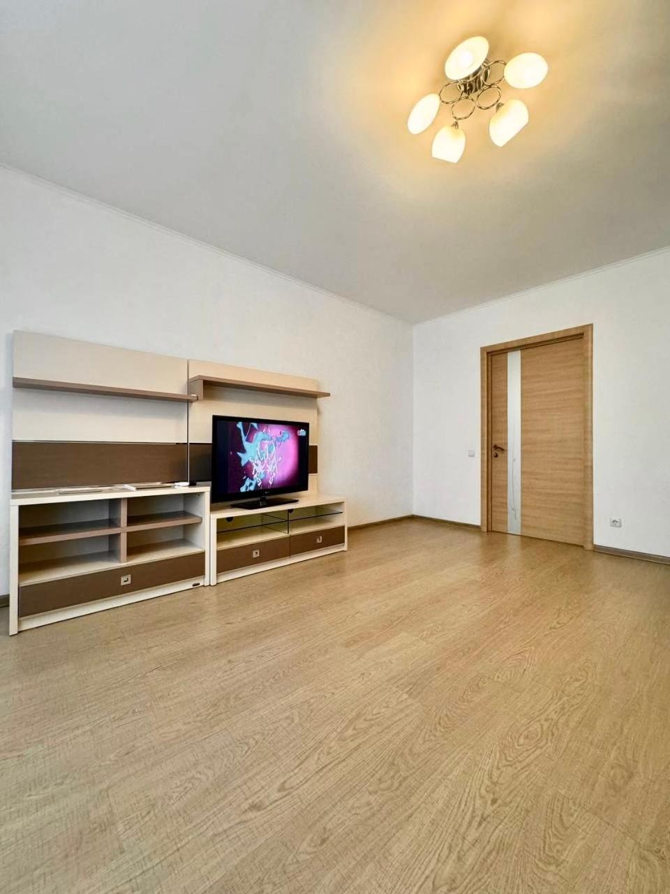 Apartpoltava Стильні Білосніжні Апартаменти, 2-Окремі Кімнати , Документи Для Відрядження , Банківський Чек Eksteriør bilde
